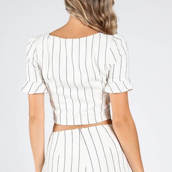 Honey Punch Stripe Button Crop Top! ✨ - Picture 4 of 4